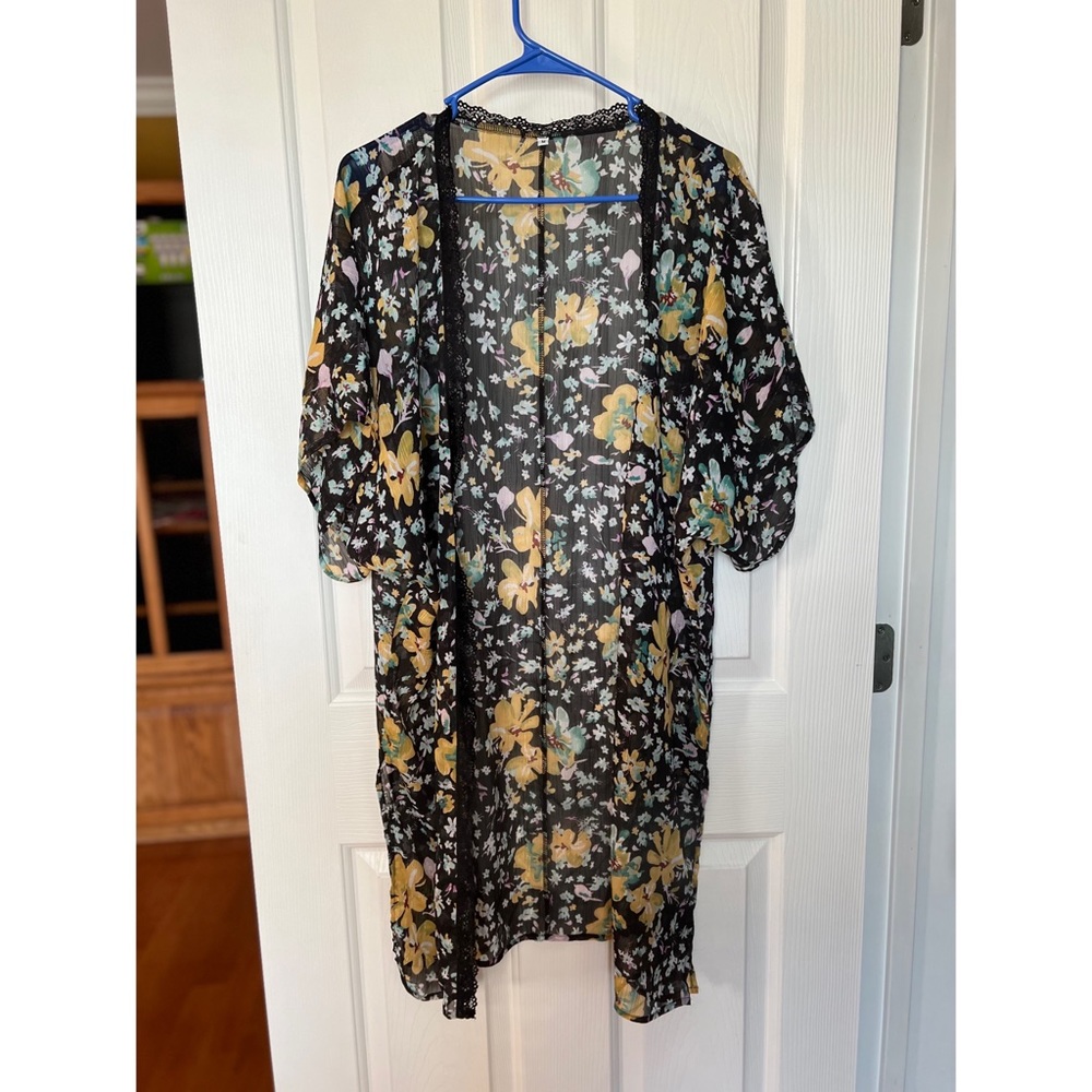 Boutique floral cardigan
